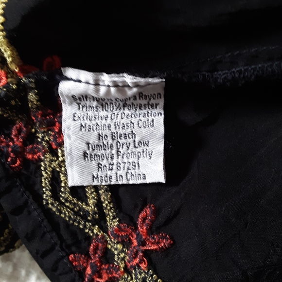 Johnny Was Black Embroidered Top - Picture 3 of 9